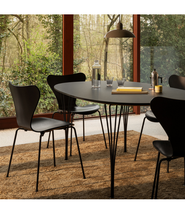 Fritz Hansen Superellipse B612 Table Brown Ottowa laminate 150cm