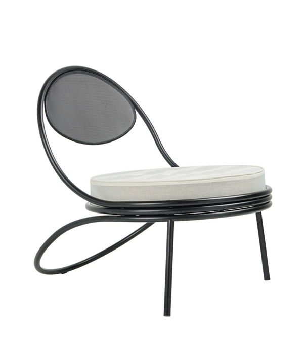 Gubi  Copacabana Lounge Stoel zwart, kussen Leslie Stripe