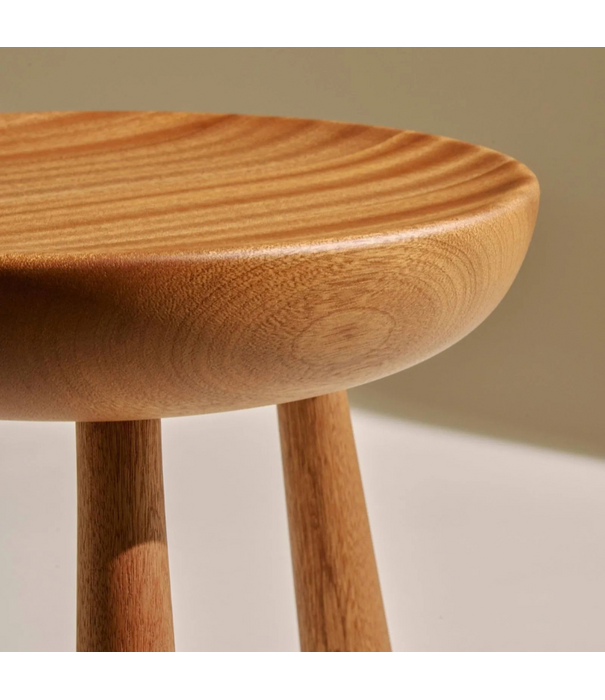 Gubi  Totto Stool – Sapele