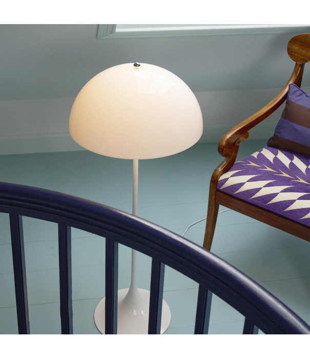 Louis Poulsen  Panthella 400 Vloerlamp