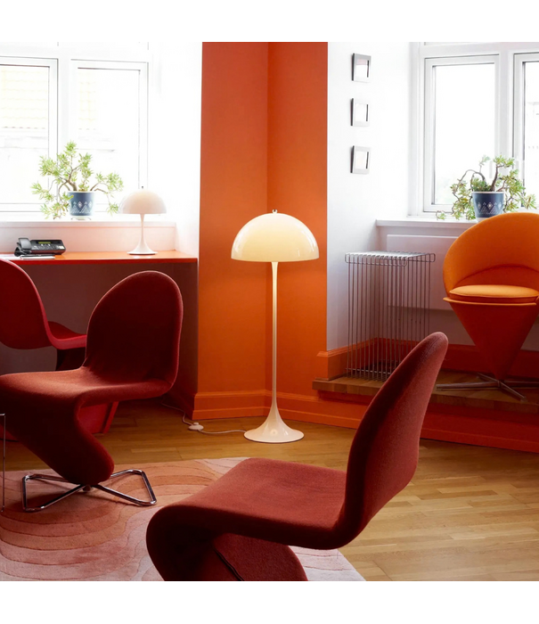 Louis Poulsen  Panthella 400 Vloerlamp