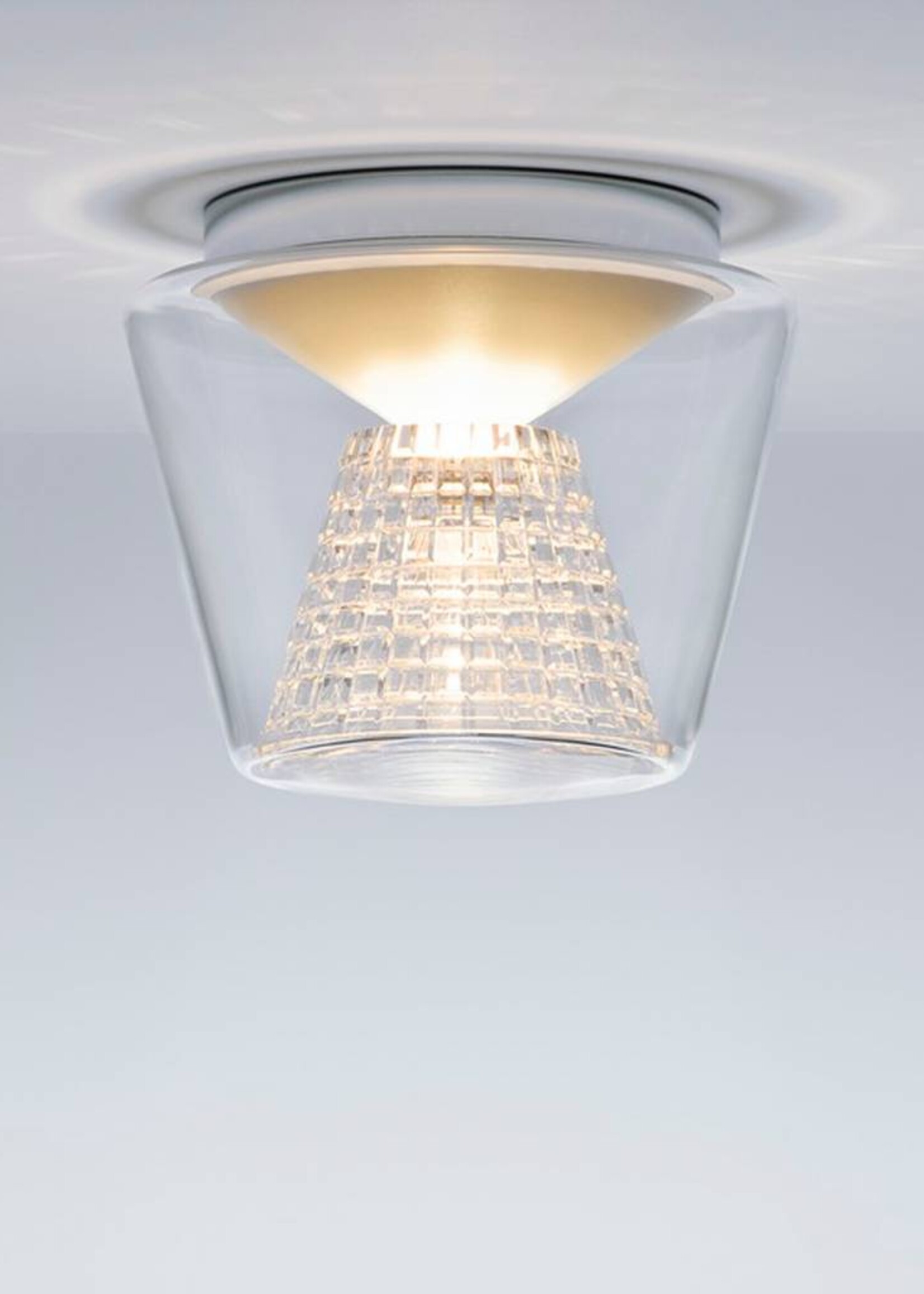 Serien Annex plafondlamp. Helder/Kristal