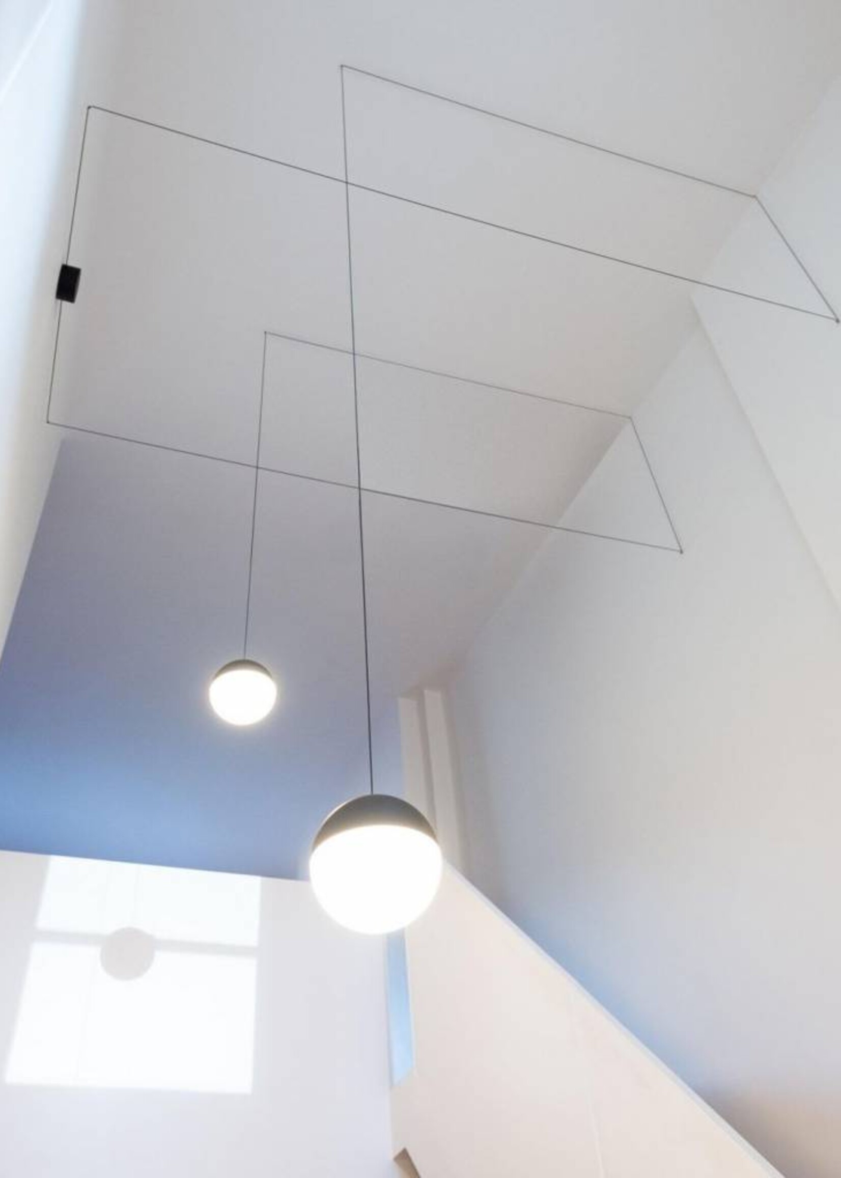 Flos String Light   Sphere head