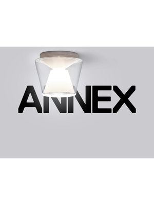 Serien Annex plafondlamp. Helder/Opaal