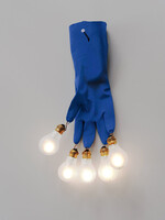 Ingo Maurer Luzy on the Wall wandlamp