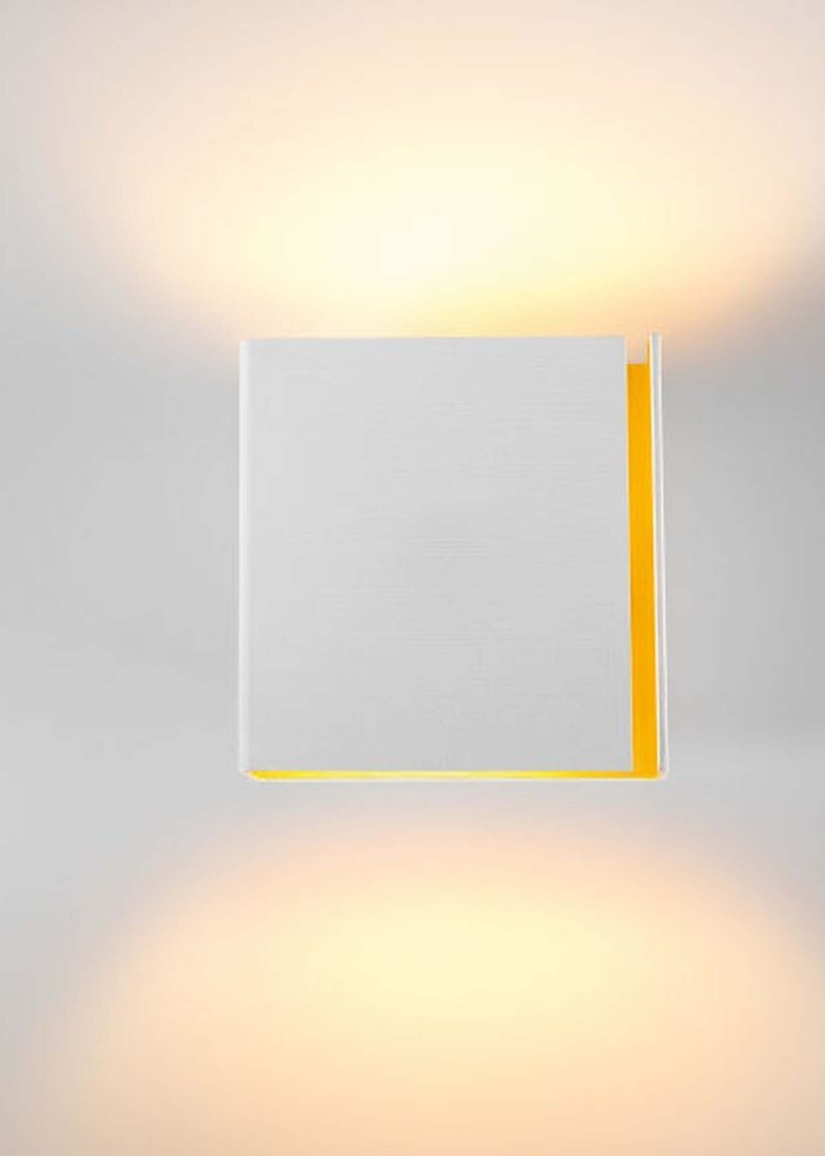 Modular Split small wandlamp