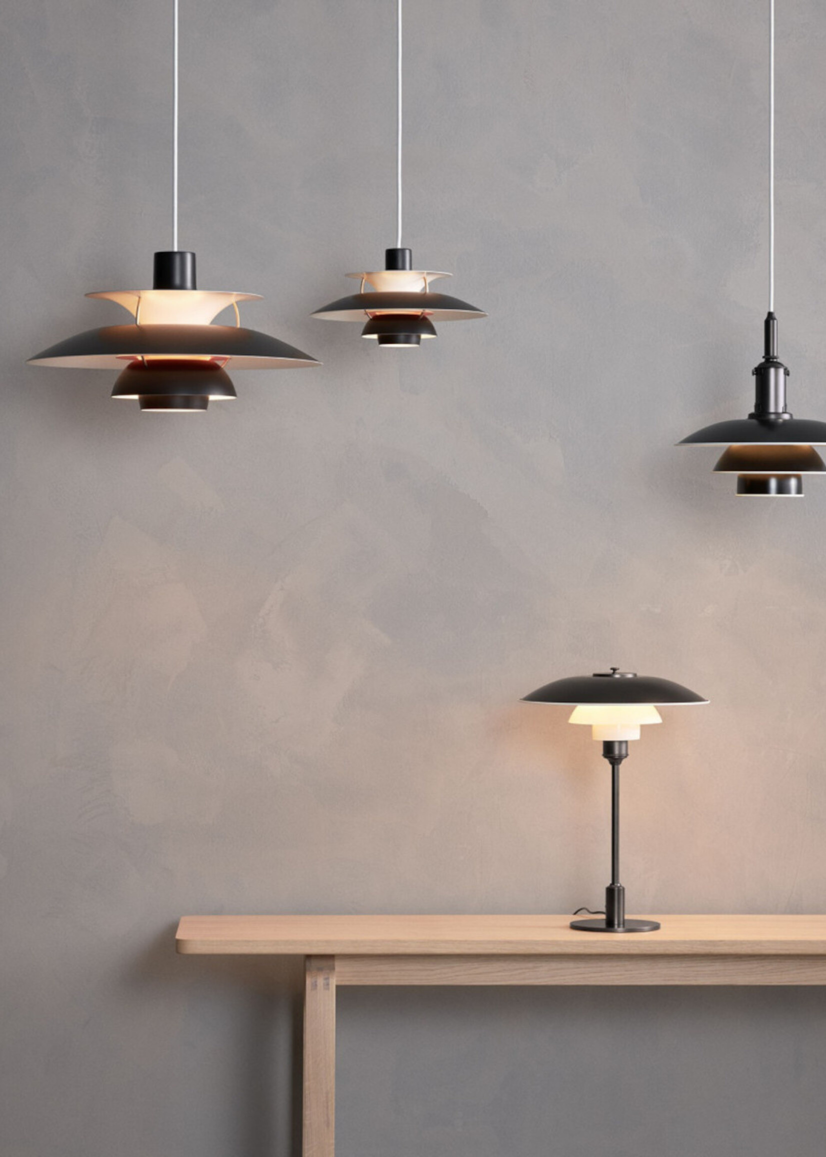 Louis Poulsen PH 5 hanglamp. Monochrome Black