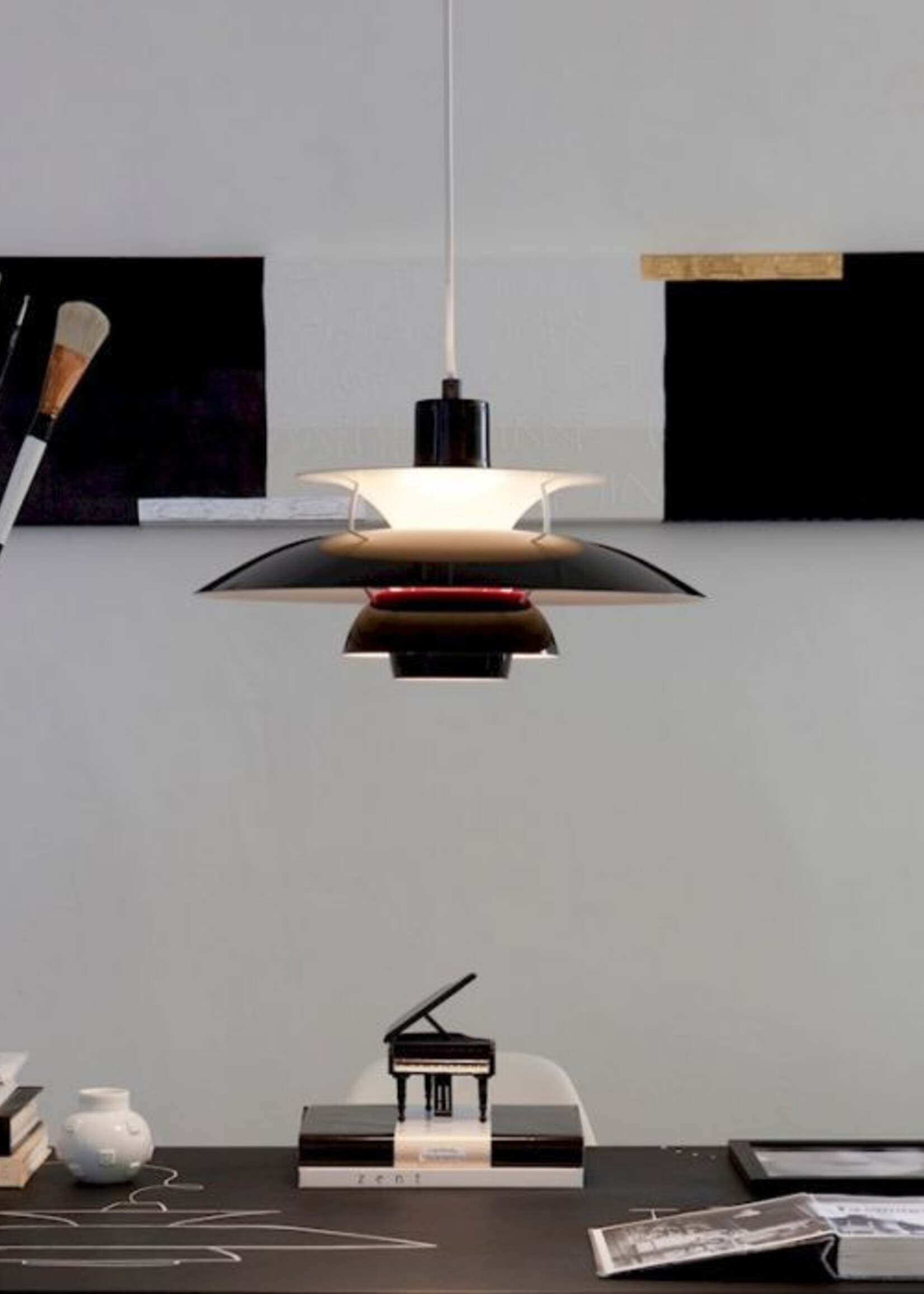 Louis Poulsen PH 5 hanglamp. Monochrome Black