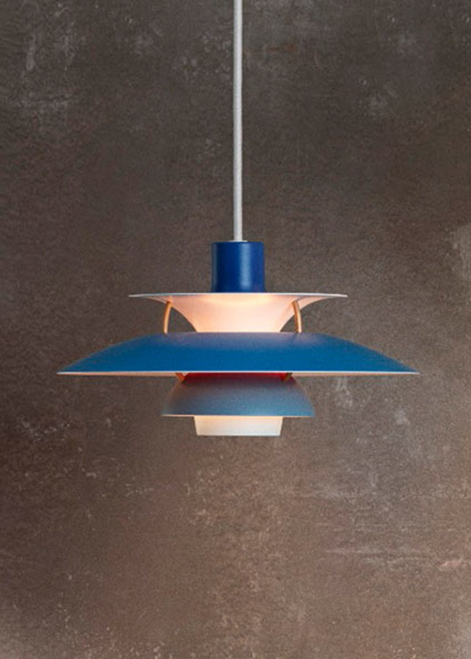 Louis Poulsen PH 5 hanglamp. Blauw