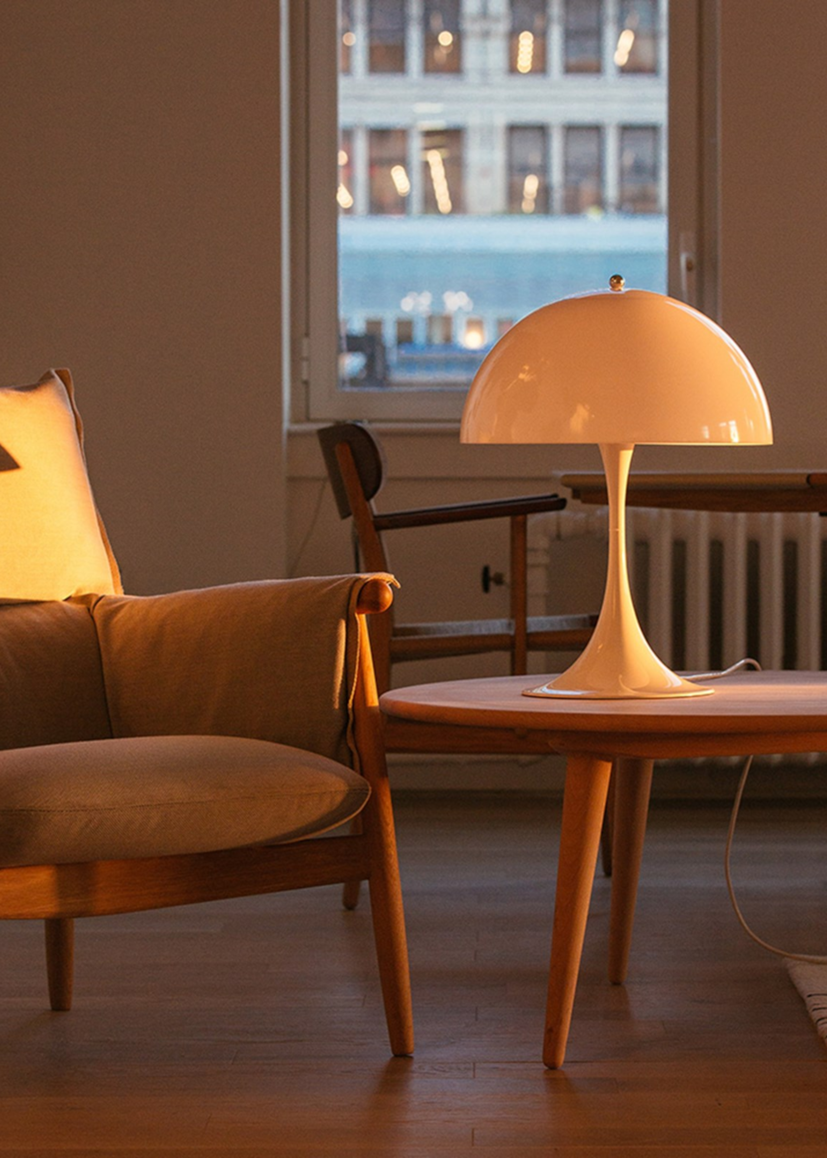 Louis Poulsen Panthella tafellamp
