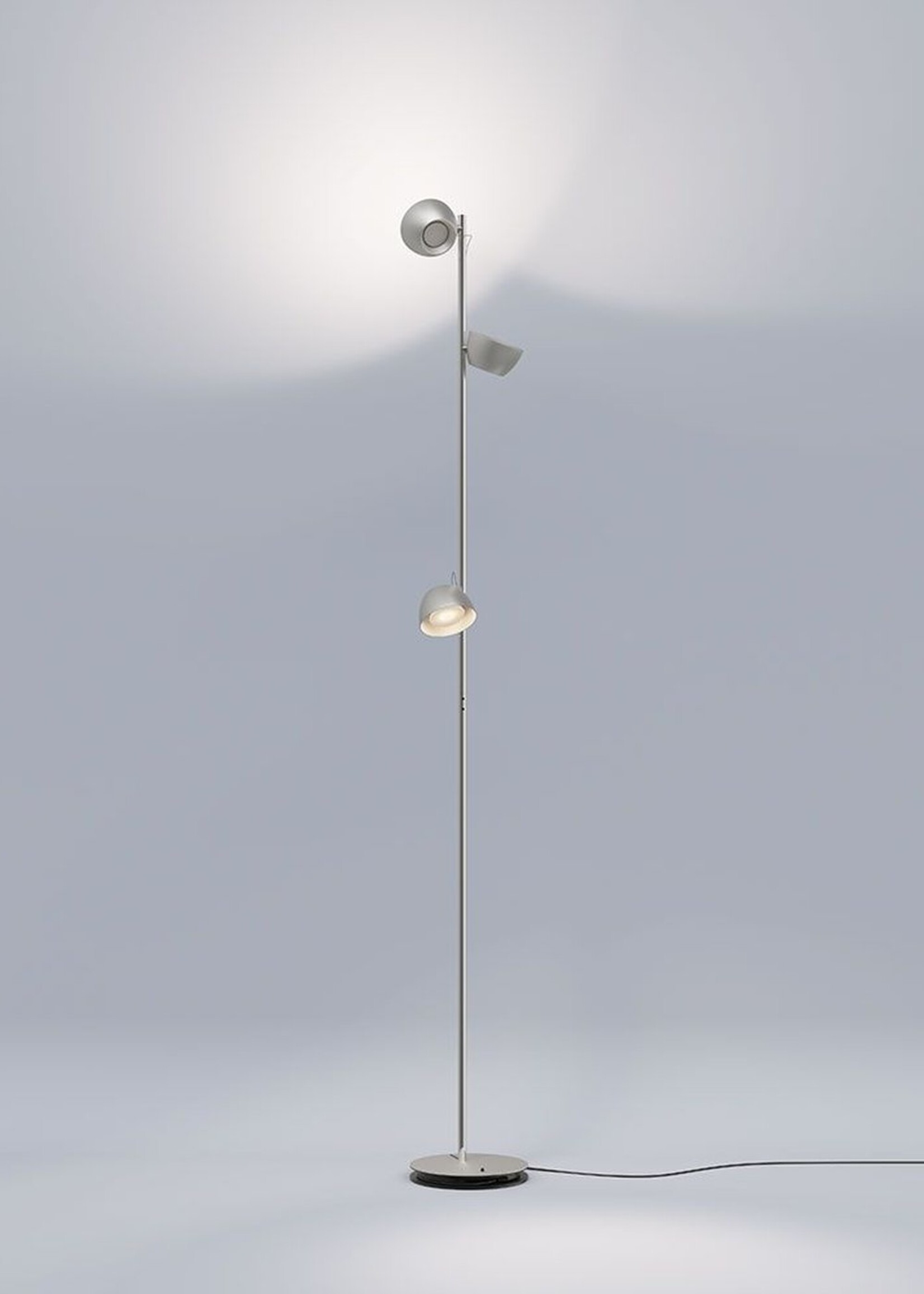 Baltensweiler Irio S vloerlamp