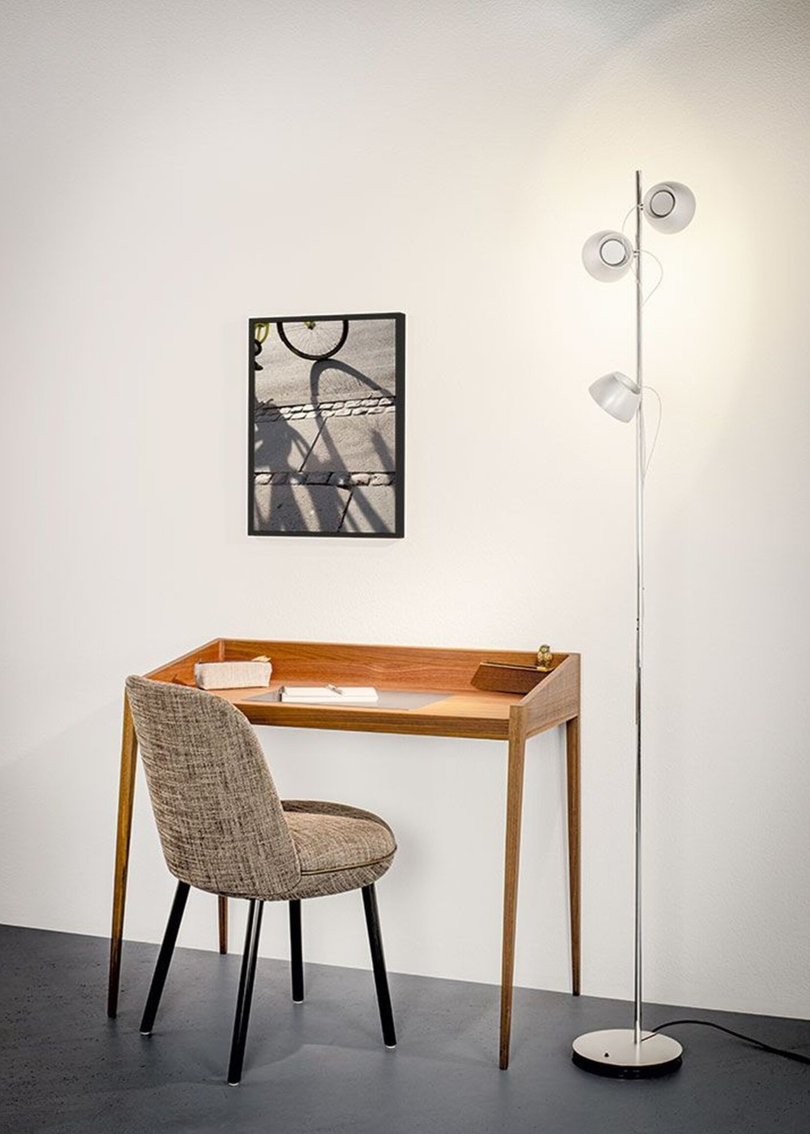 Baltensweiler Irio S vloerlamp
