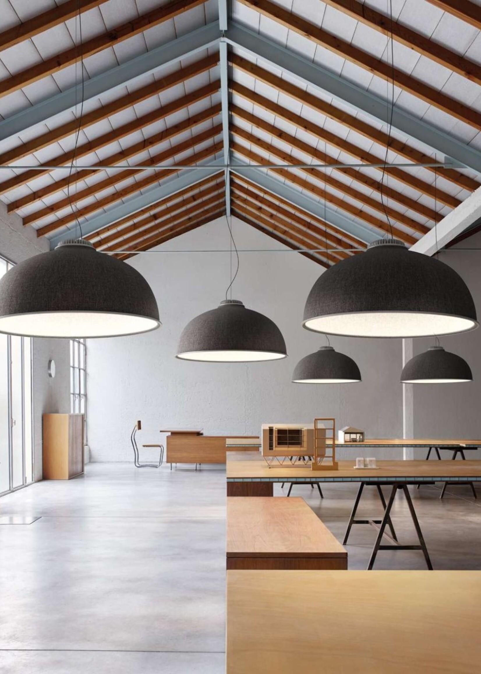Luceplan Farel hanglamp. Zwart interieur