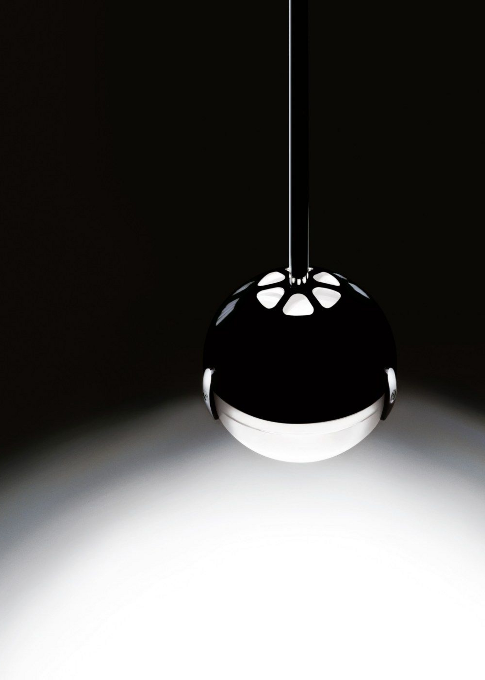 Cini&Nils Convivio new led Sopratavolo due