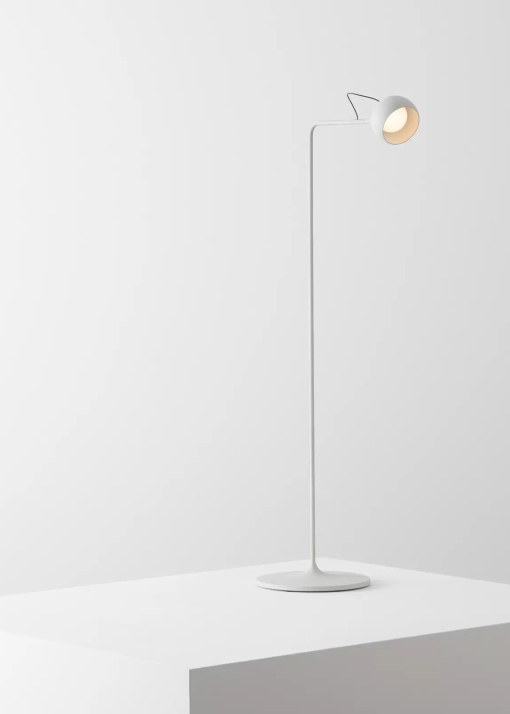 Artemide Ixa reading floor vloerlamp
