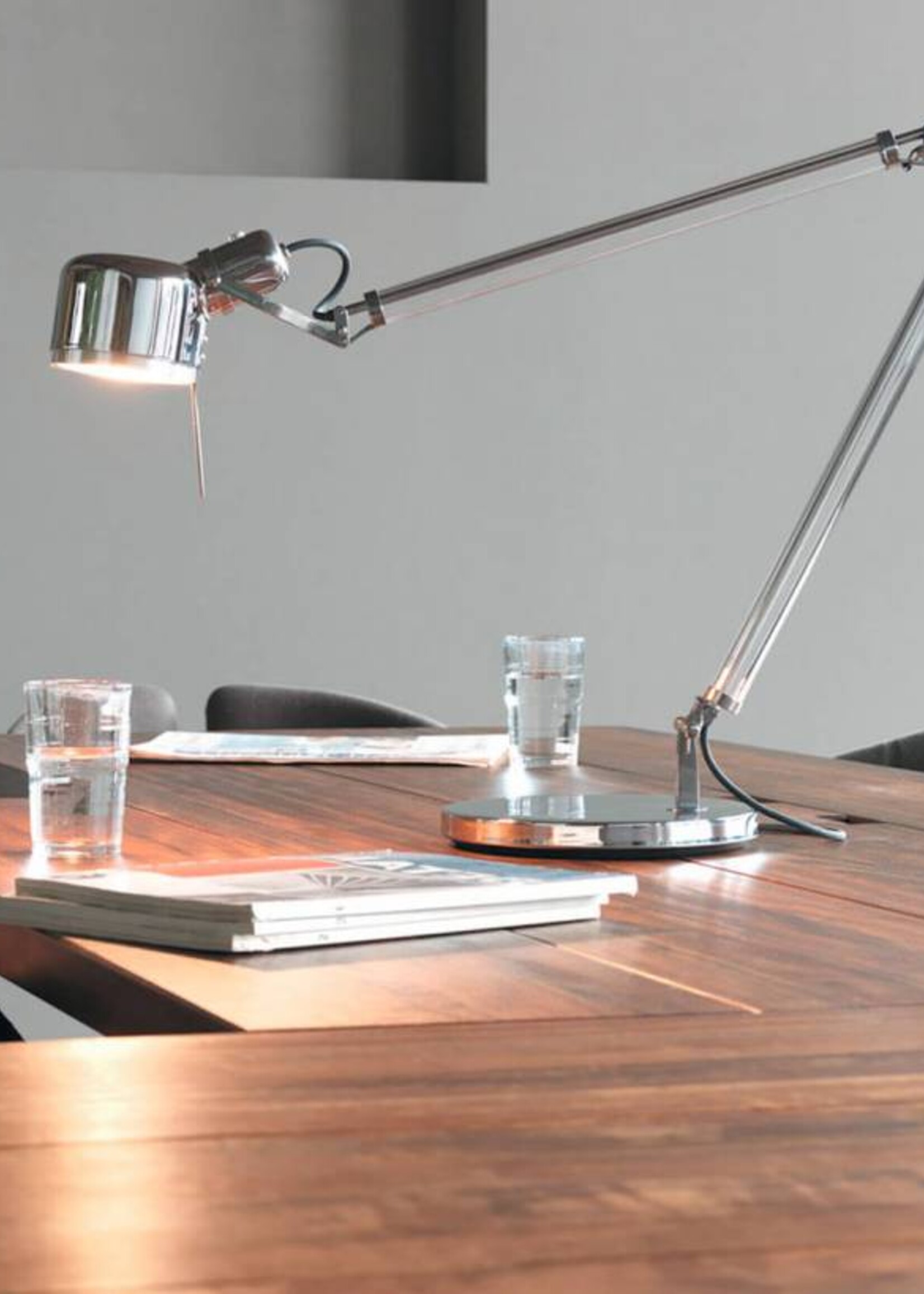 Serien JOB tafellamp