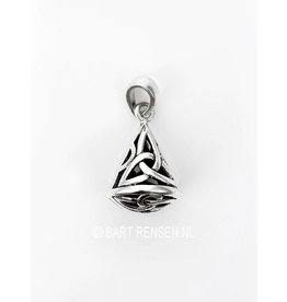 Triquetra cone pendant - silver
