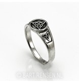 Triquetra  Ring - sterling silver