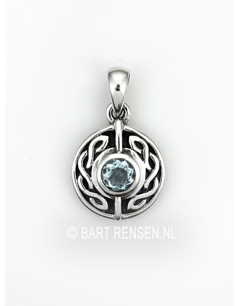 Celtic pendant with stone - sterling silver