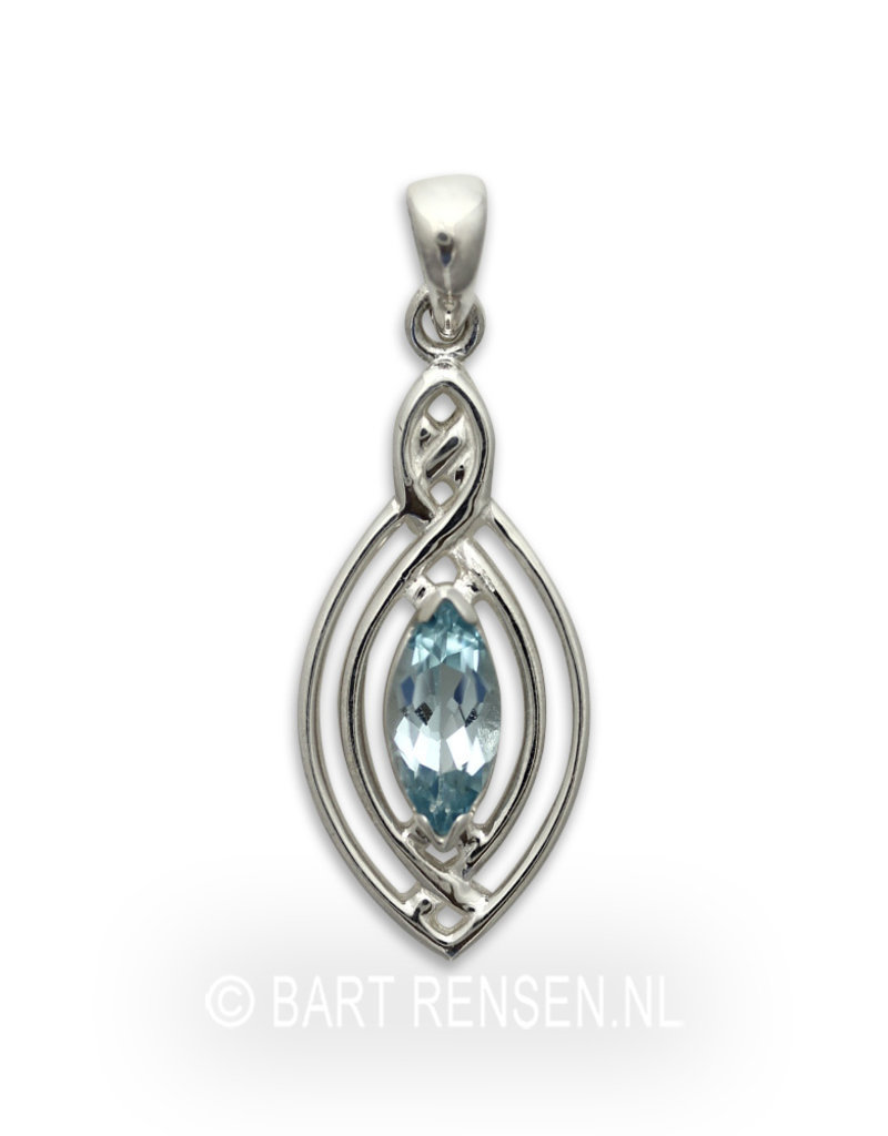 Celtic pendant with gem - sterling silver