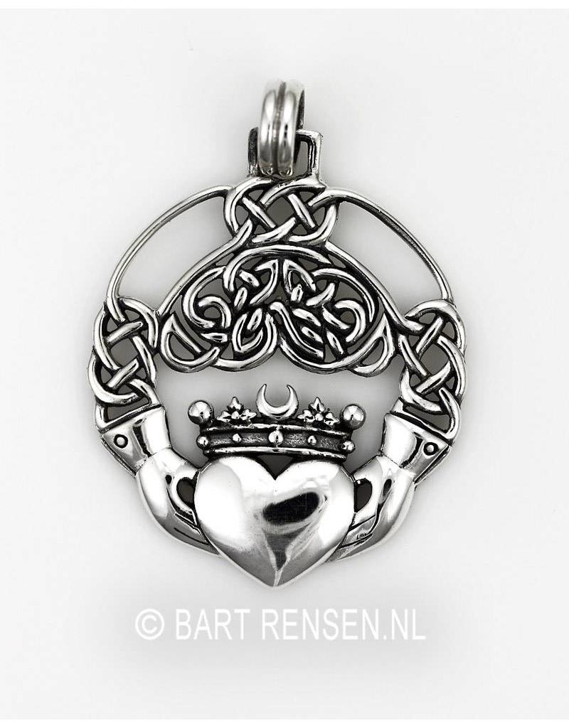 Claddagh pendant - sterling silver