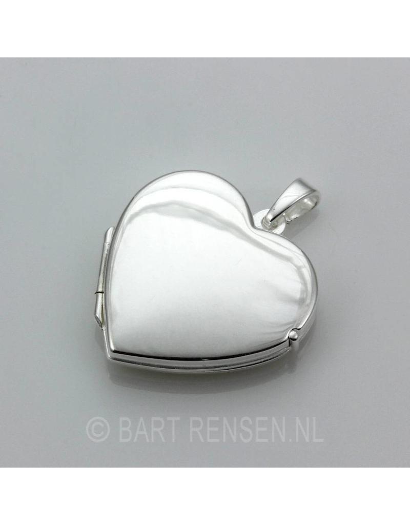 Heart medallion - sterling silver