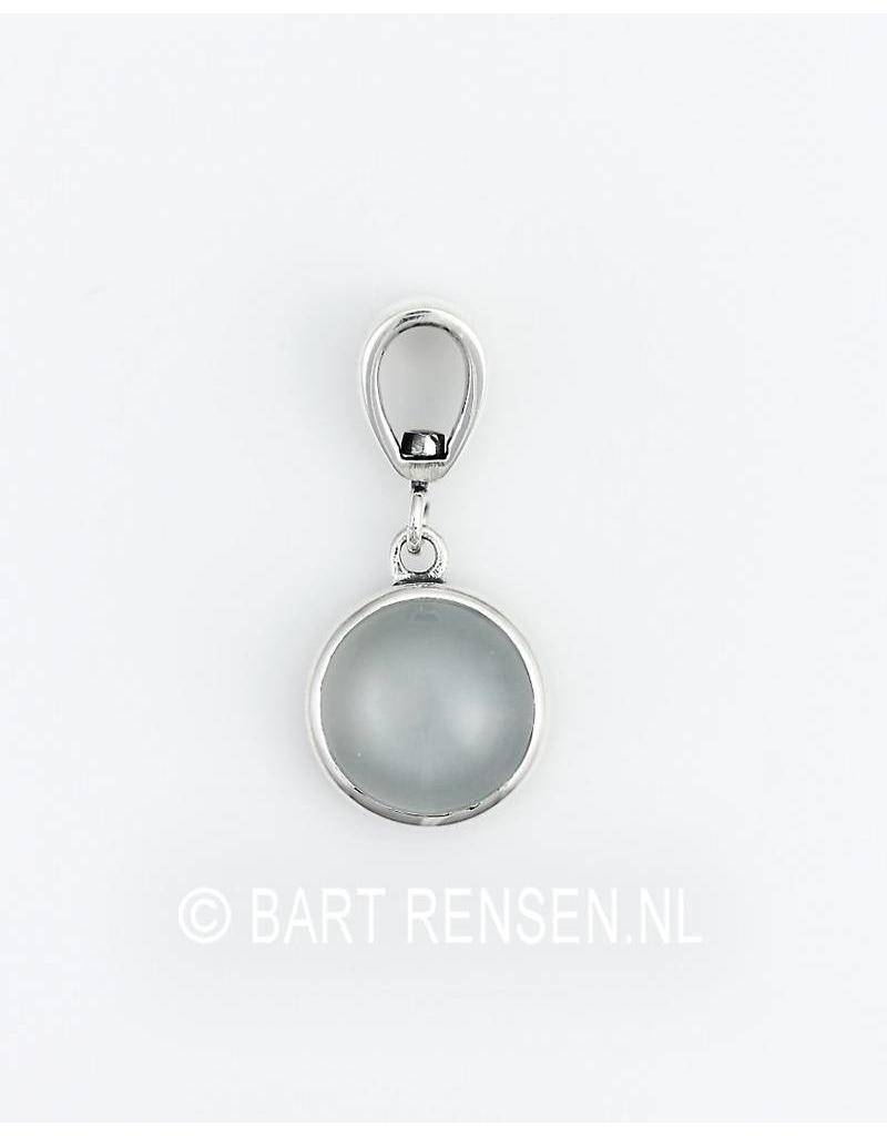 Triquetra pendant with stone - sterling silver