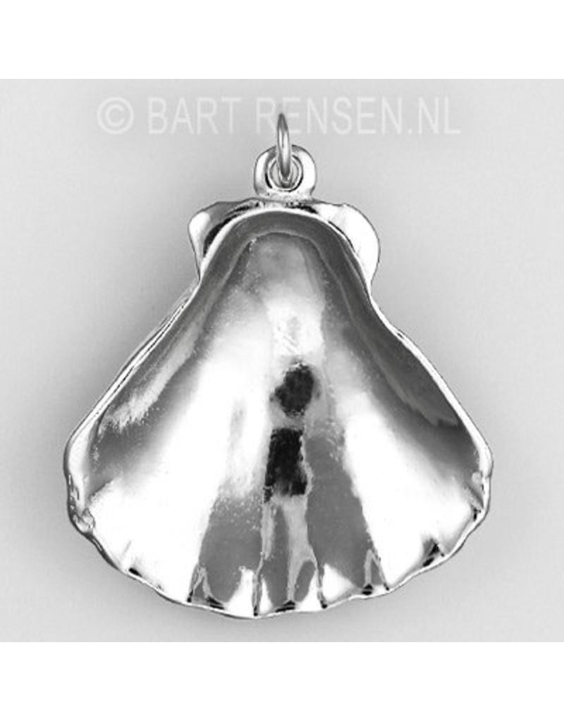 Saint Jacob's shell  pendant - sterling silver