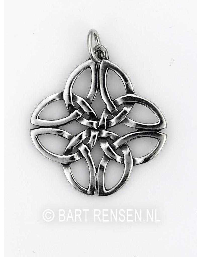 Celtic Knot pendant - sterling silver