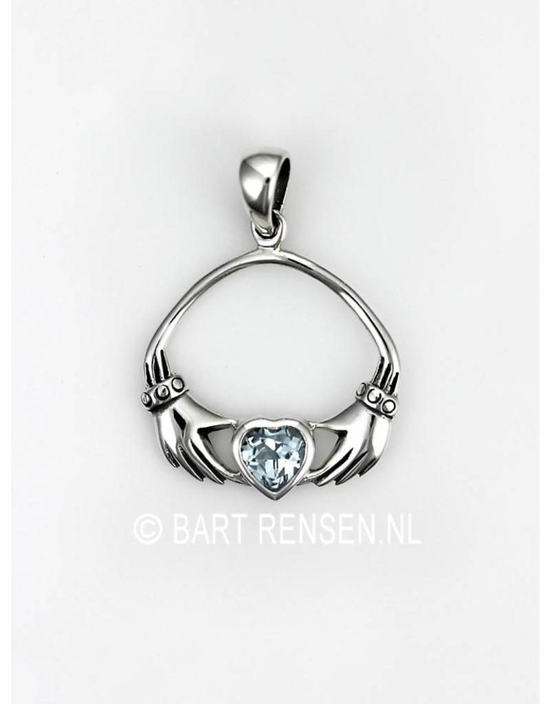 Claddagh pendant - sterling silver