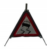 Driezijdig signalisatiebord slipgevaar A15