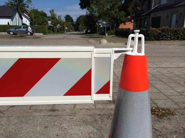 Telescopische barrière plank met eindhaken 100-180 cm - geel/zwart