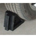 Wheel chock for car, caravan, mobilhome and trailer