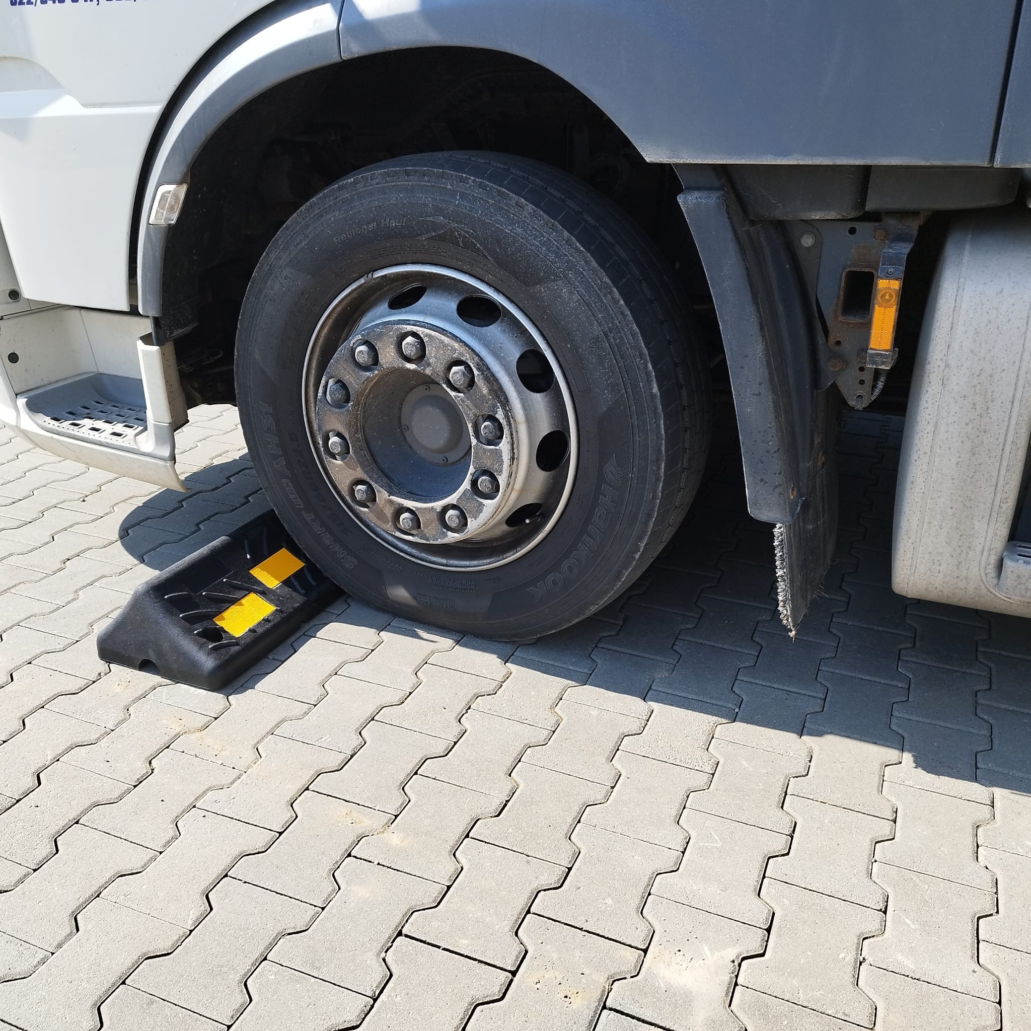 Budget butée de parking poids lourds et chariots élévateur