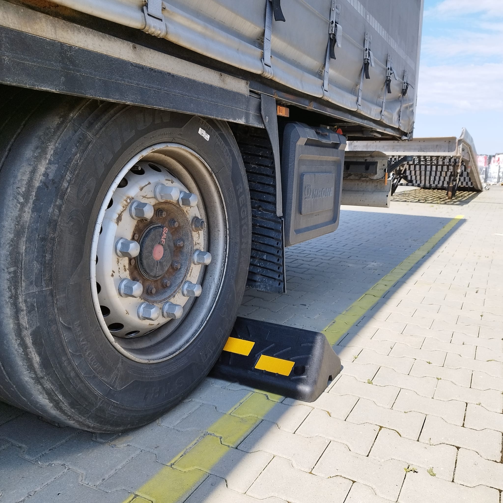 Budget butée de parking poids lourds et chariots élévateur