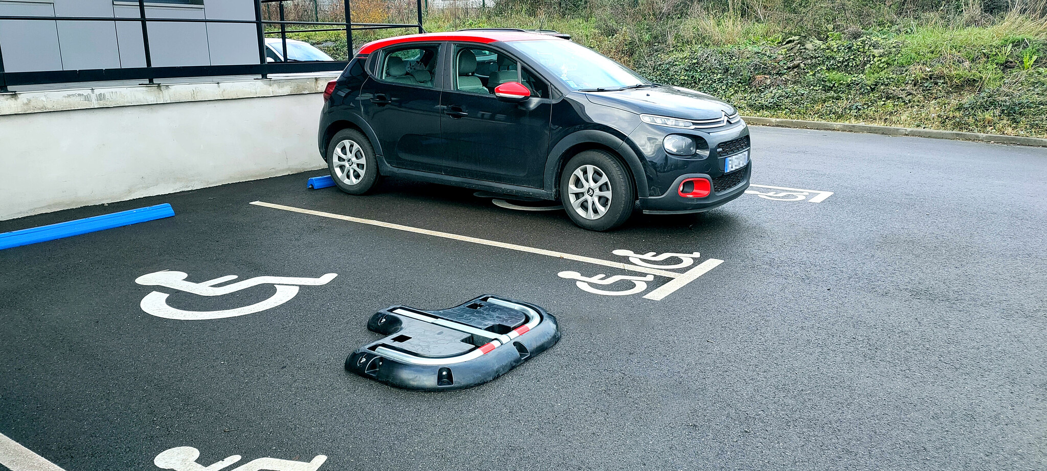 Fundatieplaat in rubber voor parkeerbeugel Stopblock