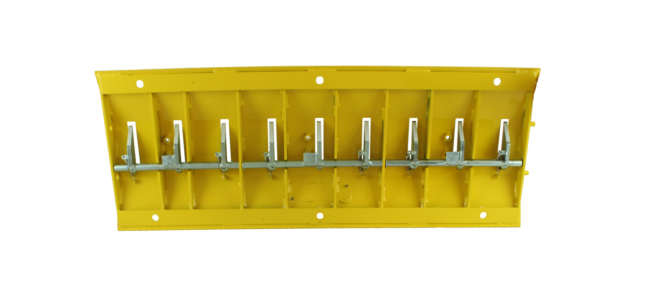 Traffic speed bump with teeth for one-way traffic