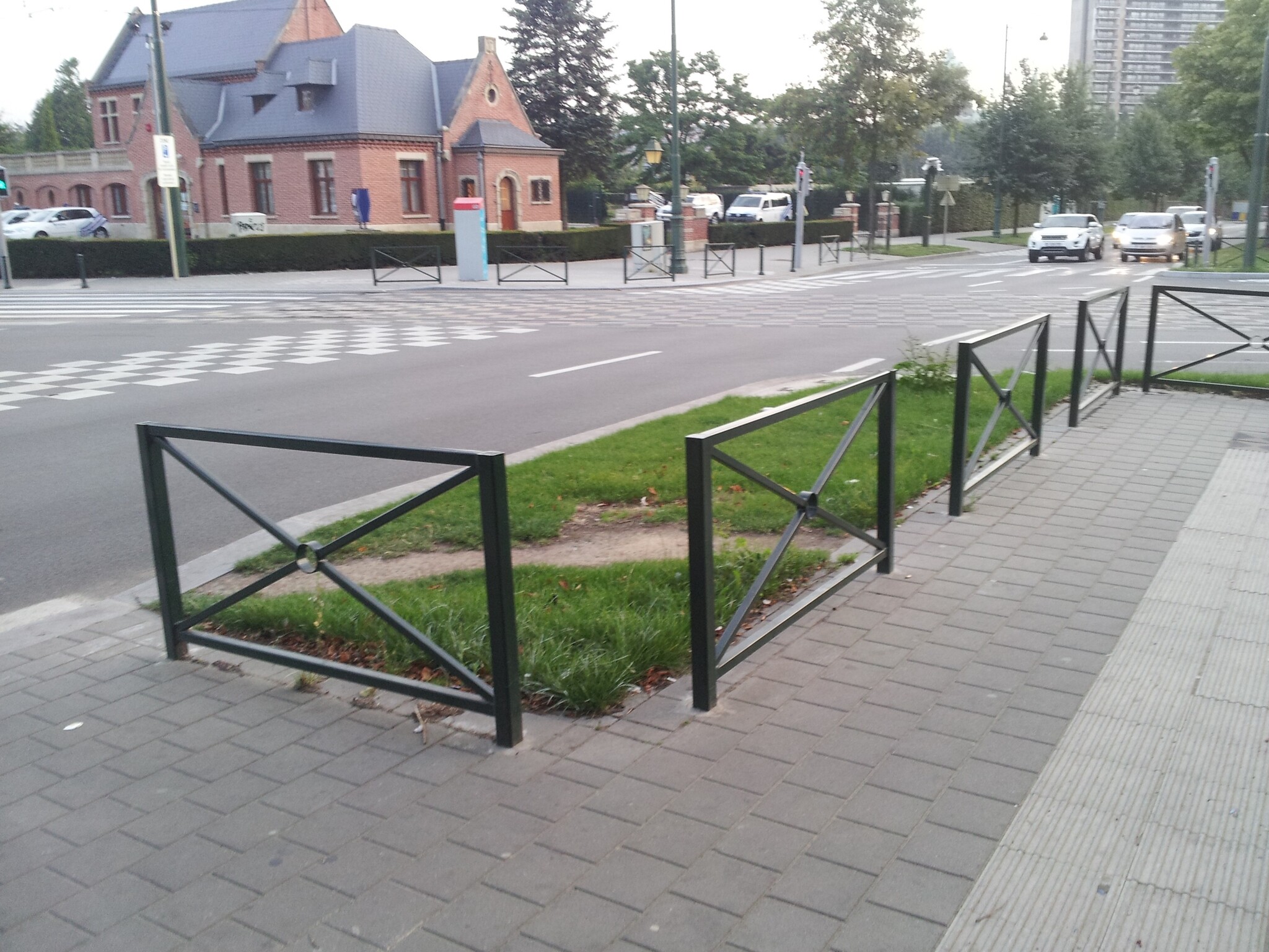 Barrière Croix St-André - 900 x 1100 mm - Vert (RAL 6009)