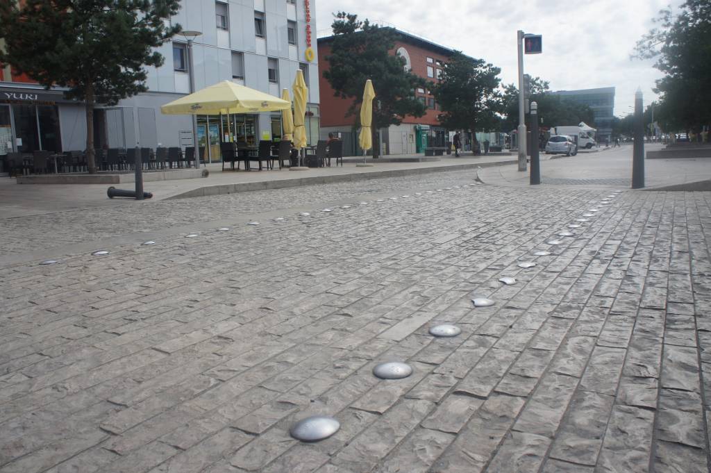 Stainless steel road stud Ø100mm