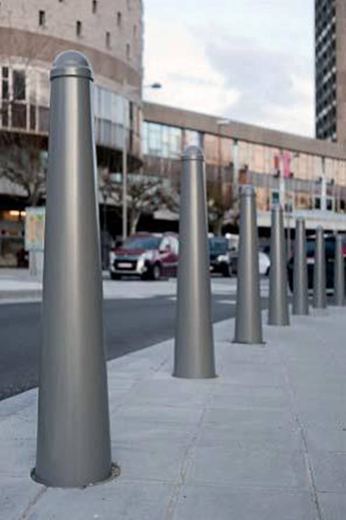 Amsterdammertje street bollard galvanised and powdercoated in RAL colour - fixed