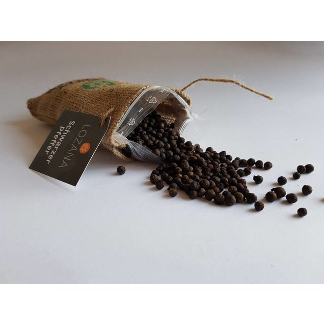 BLACK BUCAY PEPPER - FULL CORN IN JUTE SACK - ECUADOR