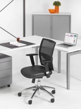 Hoogte verstelbaar hoekbureau