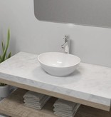 VidaXL Badkamerwastafel met mengkraan ovaal keramiek wit