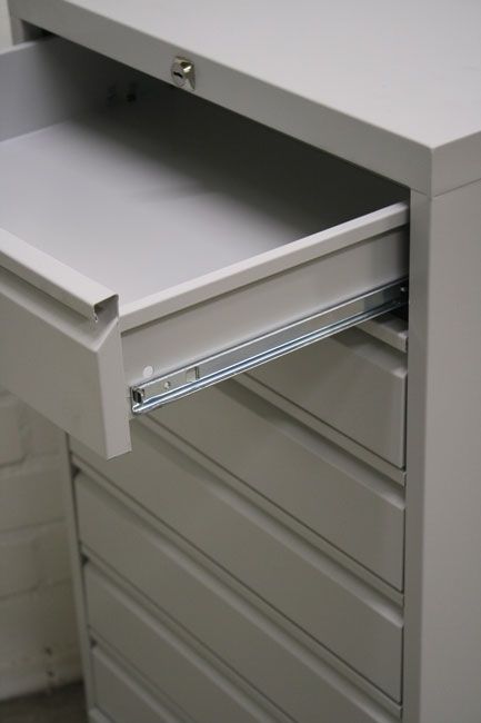 Metalen tekeningladekast A3 met 8 laden