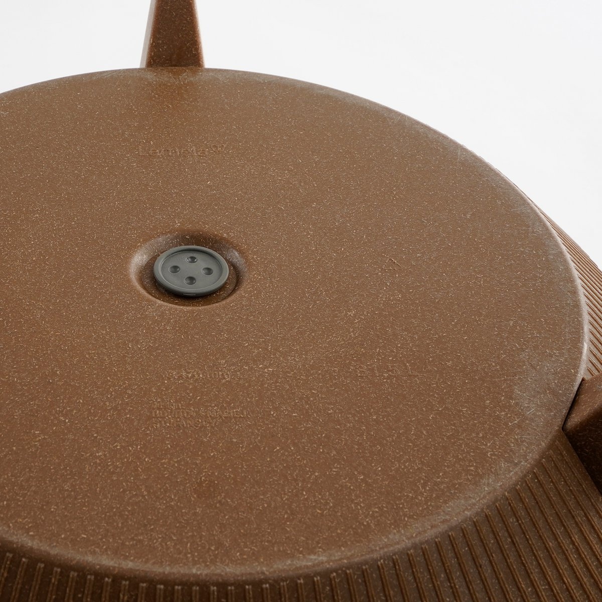 KantoormeubelenPlus Doppio Bloempot op Poten - H20,5 x Ø40 cm - Polypropyleen - FSC Mix - Lichtbruin