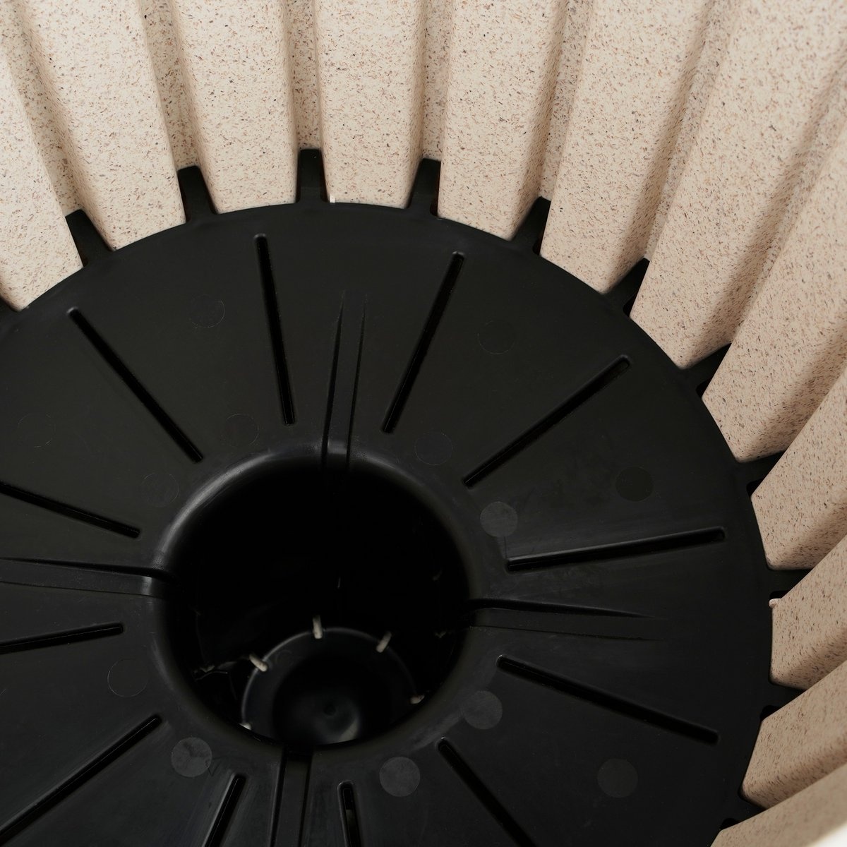 KantoormeubelenPlus Lungo Bloempot - H36 x Ø30 cm - Polypropyleen - FSC Mix - Off White