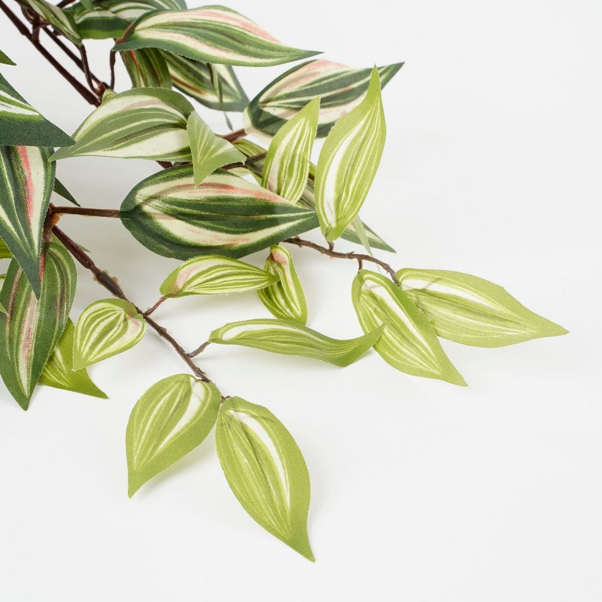 KantoormeubelenPlus Tradescantia Kunst Hangplant in Bloempot Stan - H45 x Ø25 cm - Groen