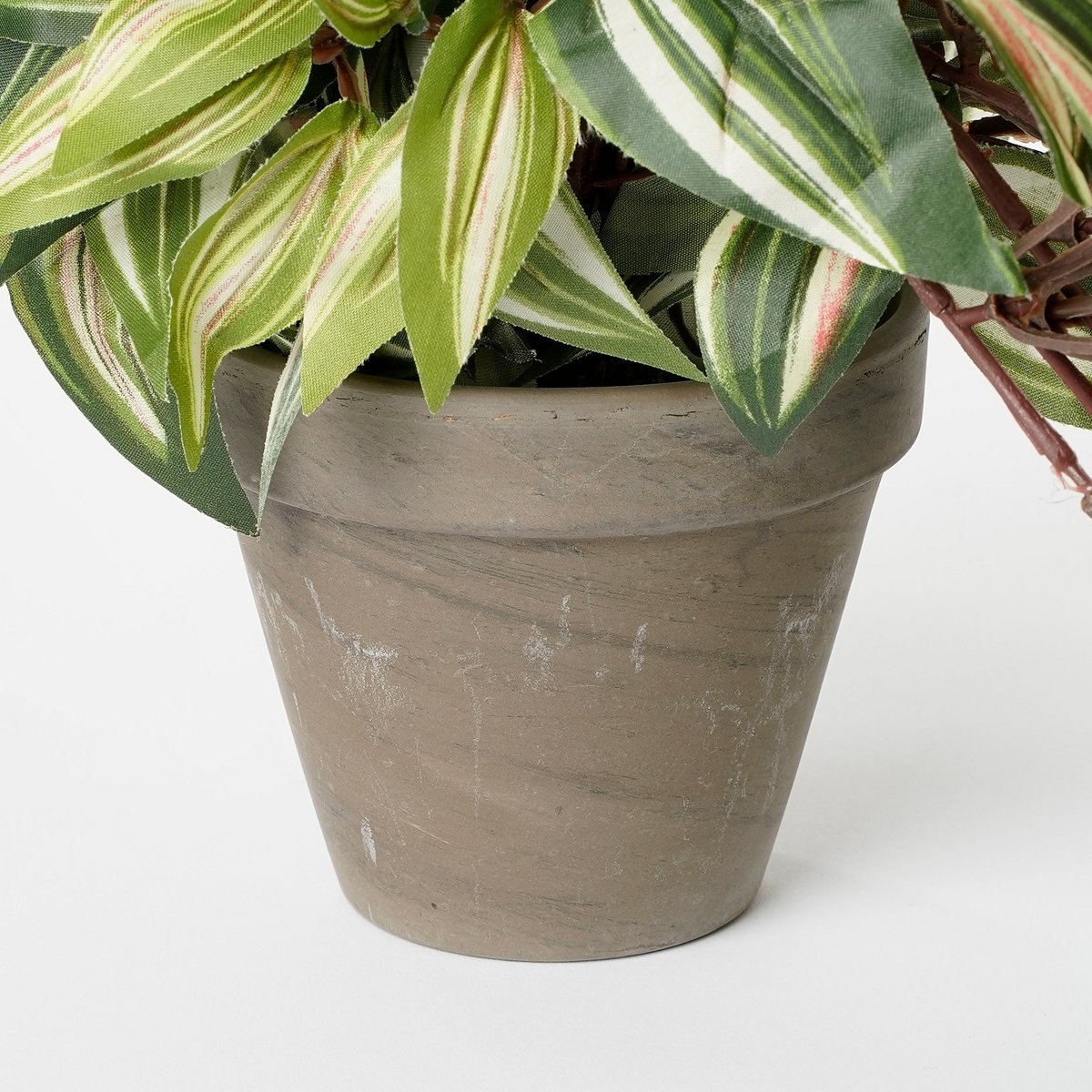 KantoormeubelenPlus Tradescantia Kunst Hangplant in Bloempot Stan - H45 x Ø25 cm - Groen