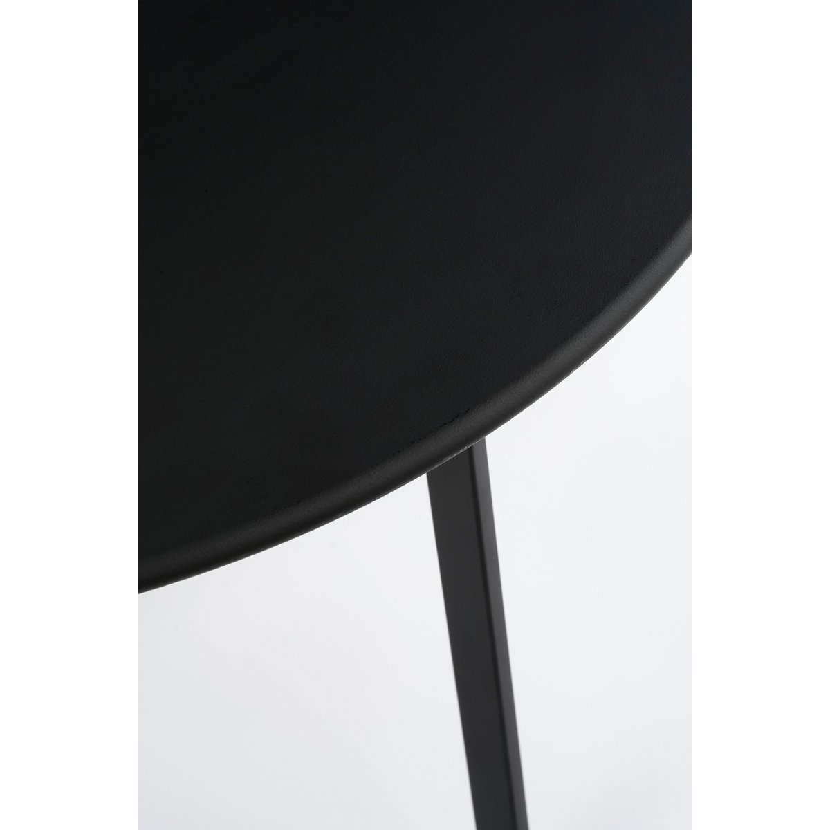 KantoormeubelenPlus Seatle Bijzettafel voor Buiten - H58 x Ø38 cm - Metaal - Zwart