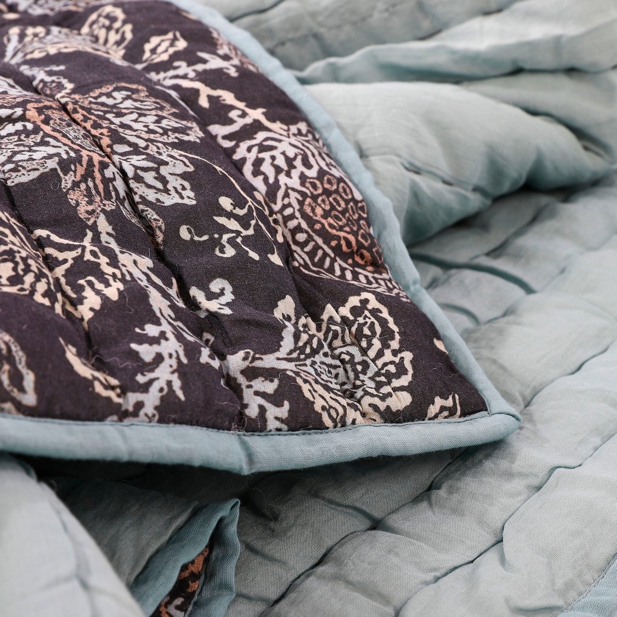 KantoormeubelenPlus Plaid - L150 x B130 cm - Zwart